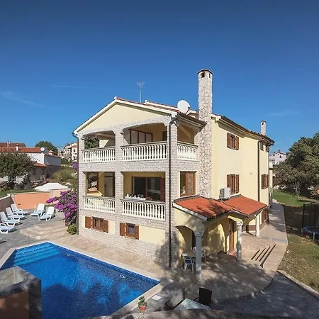 Ferienhaus Amarilla *